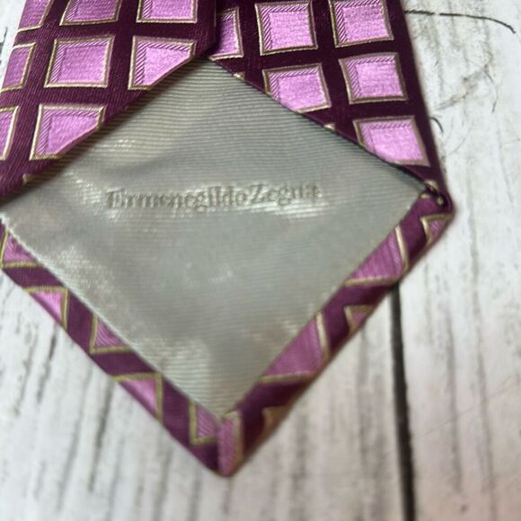 ERMENEGILDO ZEGNA Men's 100% Silk Necktie ITALY Brocade Pink Burgundy NEW - Picture 3 of 6